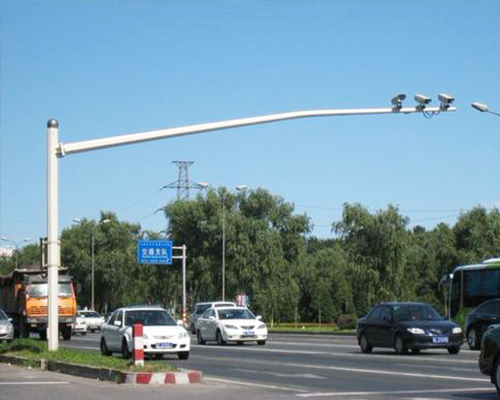 达日监控杆 达日监控杆