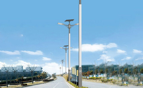 达日充放电检测实战：太阳能路灯运维笔记——零成本判断电池健康与光伏效能