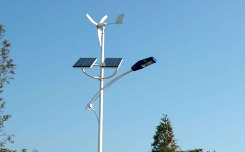 达日景区如何选择太阳能路灯保障夜间安全